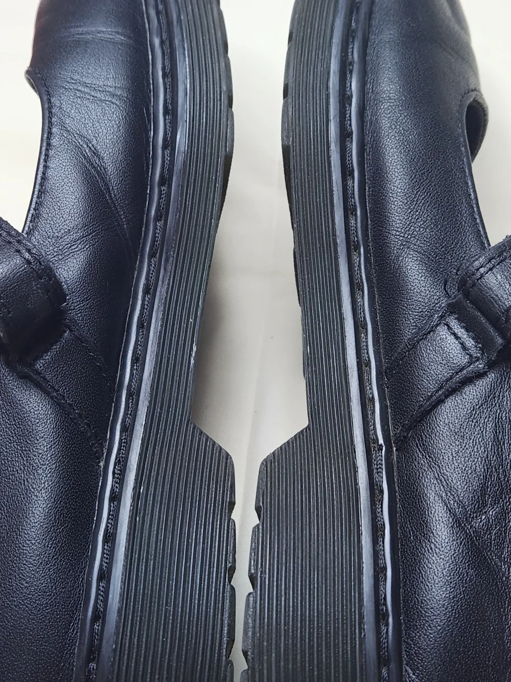 Dr. Martens Maccy Mary Jane Shoes Black Leather Girls / Youth Size US 3